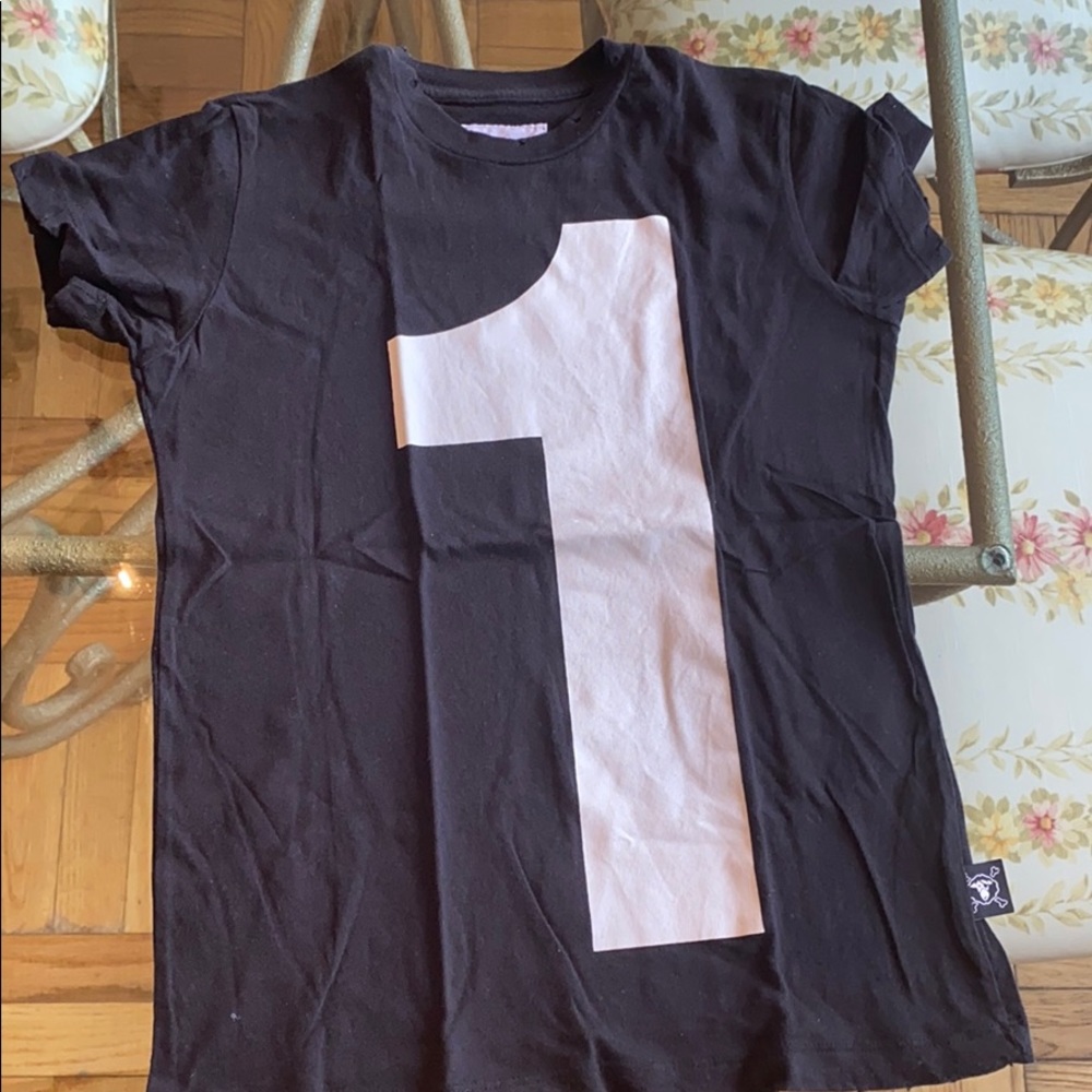 Nununu number t shirt